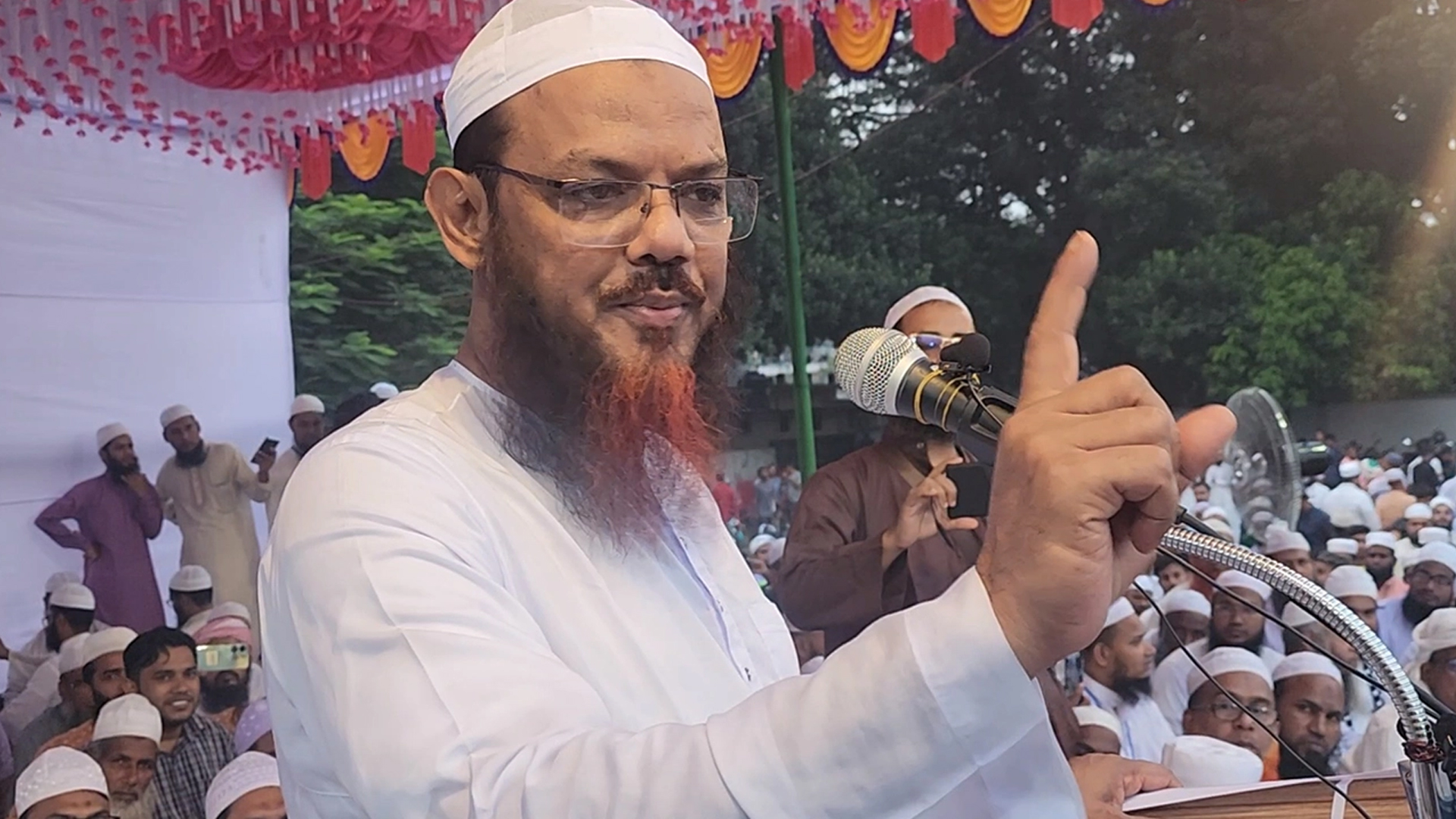 পিআর পদ্ধতিতে নির্বাচন না দিলে জনগণই দিতে বাধ্য করবে: মুফতি ফয়জুল করিম